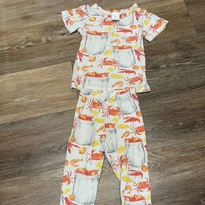 Bamboo pjs crab boil 3T VGUC